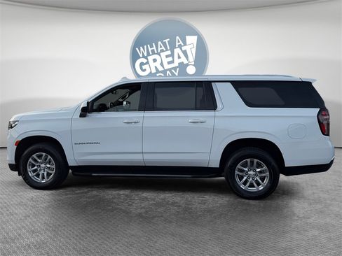 Certified 2024 Chevrolet Suburban LT image 7