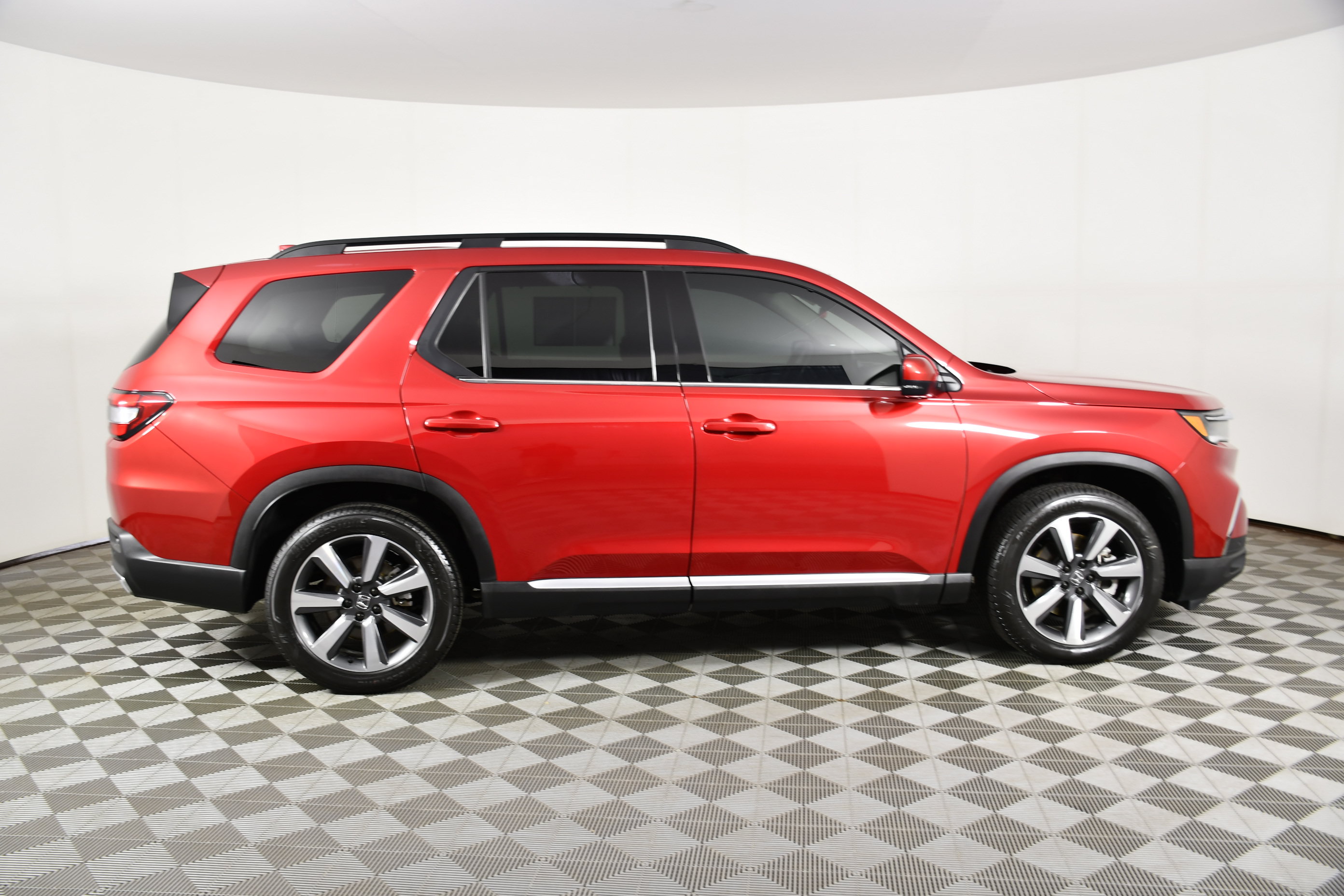 Certified 2023 Honda Pilot Elite image 5