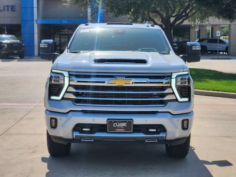 New 2026 Chevrolet Silverado 2500 High Country w/ High Country Premium Package AWD/4WD image 11
