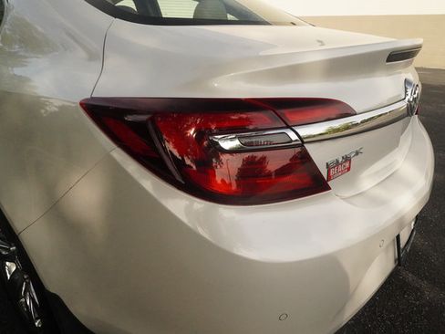 Used 2016 Buick Regal Premium w/ Driver Confidence Package #1 FWD image 32