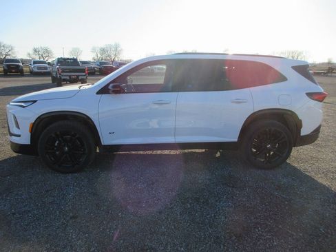 New 2026 Buick Enclave Sport Touring AWD/4WD image 9