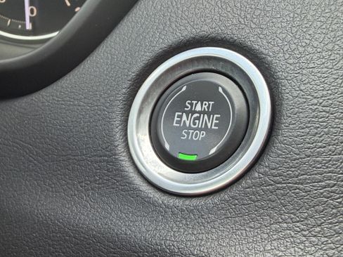 Used 2019 Cadillac XT4 Premium Luxury w/ Driver Assist Package image 25