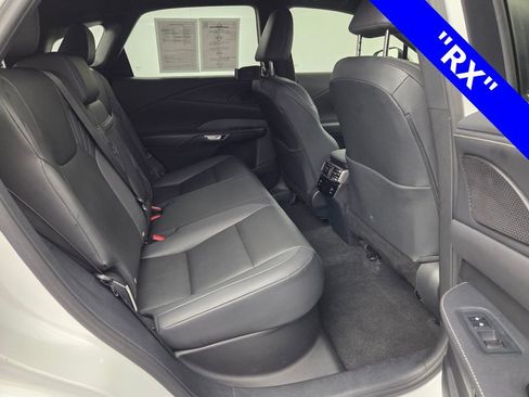 Used 2024 Lexus RX 350 FWD w/ Technology Package image 18