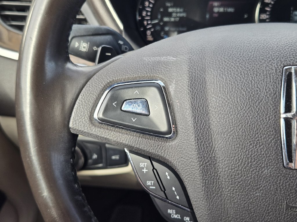 Used 2018 Lincoln MKC Reserve FWD image 28