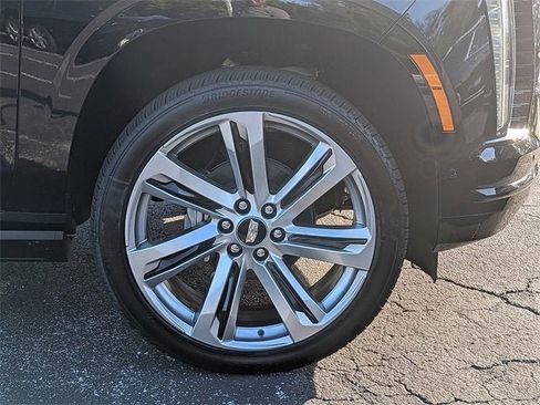 New 2025 Cadillac Escalade ESV Sport w/ Touring Package image 11