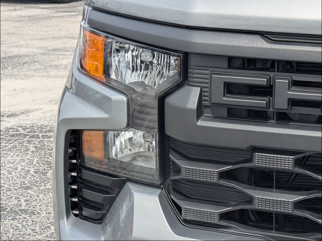 Certified 2026 Chevrolet Silverado 1500 Custom RWD image 10