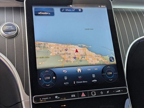 Used 2025 Mercedes-Benz C 300 Sedan image 11