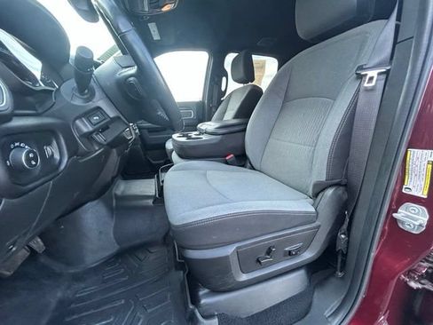 Used 2022 RAM 2500 Big Horn w/ Level C Equiment Group AWD/4WD image 28