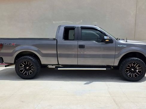 Used 2014 Ford F150 STX w/ Equipment Group 201A Mid RWD image 2