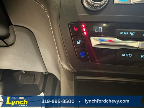 Used 2020 Ford Explorer Platinum w/ Premium Technology Package AWD/4WD image 15