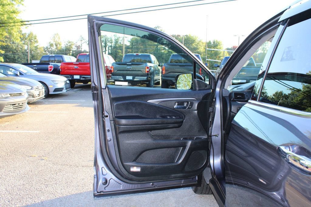 Used 2022 Honda Ridgeline RTL-E image 12