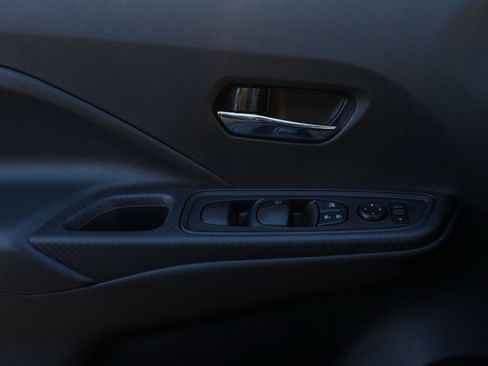 New 2025 Nissan Versa SV image 23