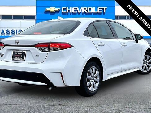 Used 2022 Toyota Corolla LE FWD image 5