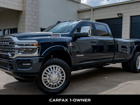 Used 2025 RAM 3500 Longhorn AWD/4WD image 5