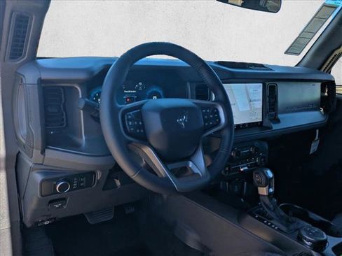 New 2025 Ford Bronco Big Bend image 3