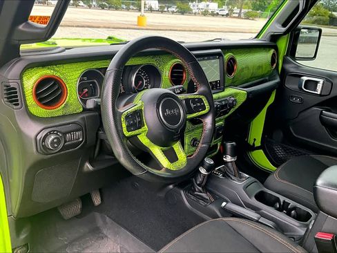 Used 2021 Jeep Gladiator Mojave AWD/4WD image 18