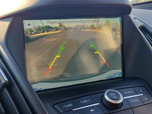 Used 2019 Ford Escape SEL AWD/4WD image 29