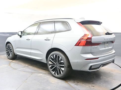 New 2026 Volvo XC60 T8 Ultra w/ Protection Package Premier image 3