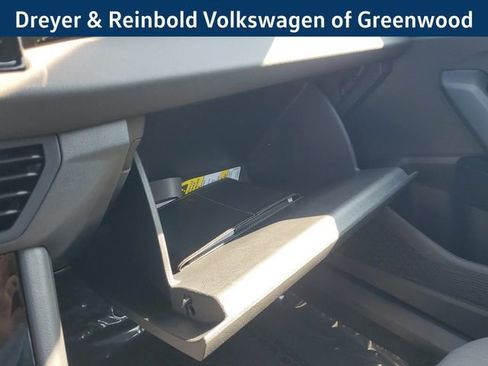 New 2025 Volkswagen Jetta Sport image 33