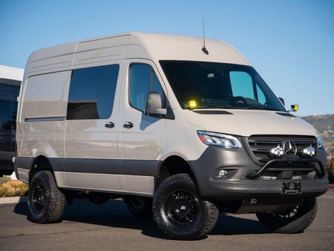 New 2025 Mercedes-Benz Sprinter 2500 image 3