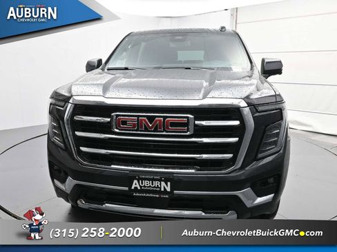 New 2026 GMC Yukon XL Elevation image 3