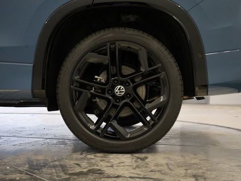 New 2026 Volkswagen Tiguan SE R-Line AWD/4WD image 35