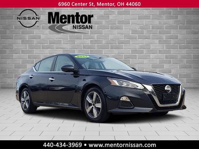 Used 2021 Nissan Altima 2.5 SV w/ SV Premium Package