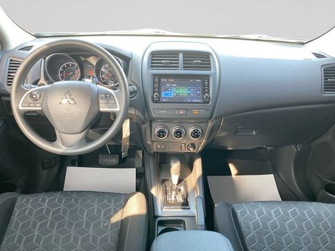 Used 2024 Mitsubishi Outlander Sport ES AWD/4WD image 18