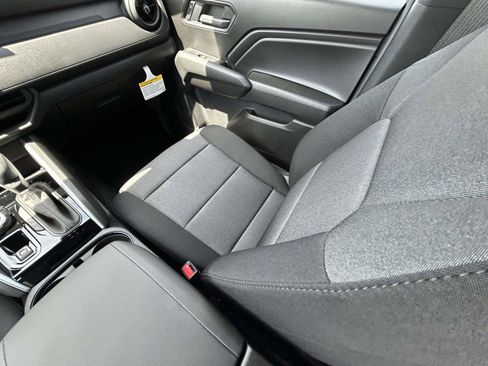 New 2026 Chevrolet Colorado Trail Boss AWD/4WD image 14