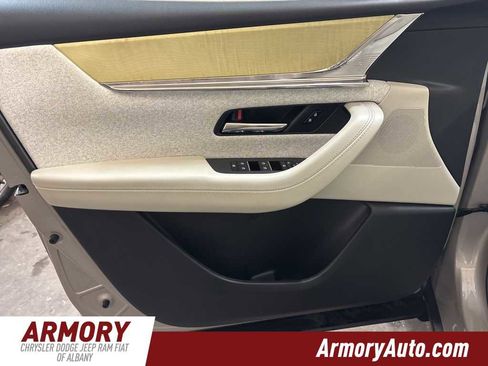 Used 2024 MAZDA CX-90 3.3 Turbo S w/ Premium Plus image 7