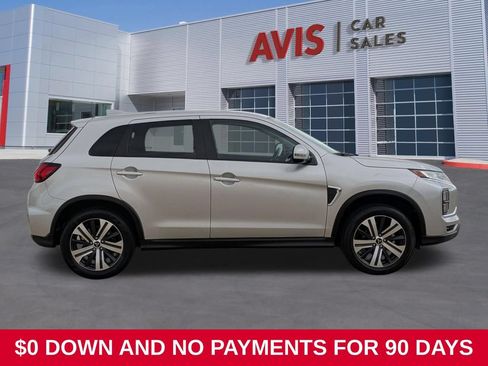 Used 2025 Mitsubishi Outlander Sport SE AWD/4WD image 5