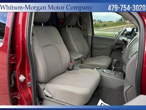 Used 2021 Nissan Frontier SV w/ SV Utility Package image 29