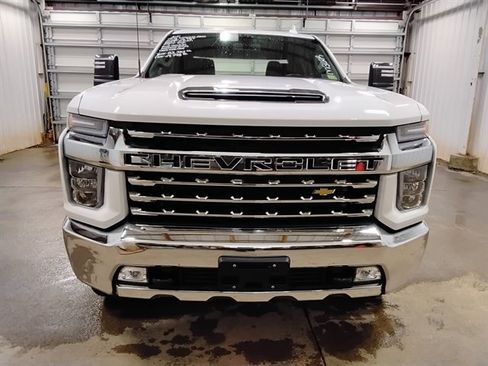 Used 2021 Chevrolet Silverado 2500 LTZ image 7