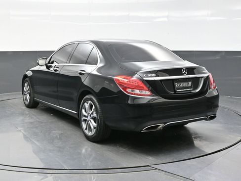 Used 2017 Mercedes-Benz C 300 4MATIC Sedan image 5