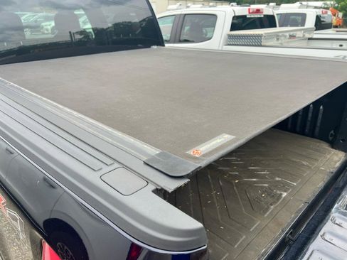 Used 2021 Ford F150 XLT image 18