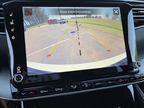 New 2026 Jeep Grand Wagoneer L Limited w/ Premium Group II AWD/4WD image 9