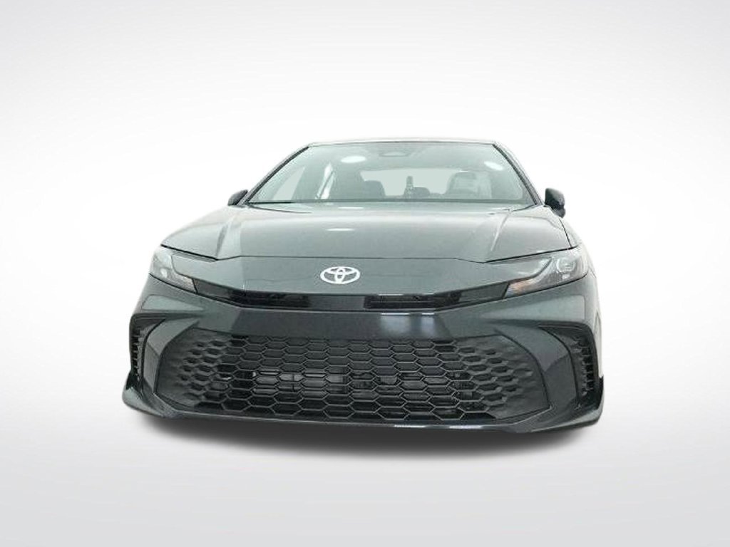 Used 2026 Toyota Camry SE FWD image 35