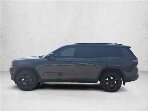 Used 2024 Jeep Grand Cherokee L Limited w/ Black Appearance Package RWD image 9
