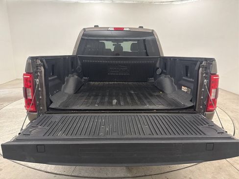 Used 2022 Ford F150 XLT w/ Equipment Group 302A High RWD image 27