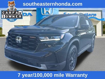 Used 2025 Honda Pilot TrailSport