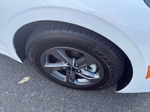 Used 2023 Kia K5 LXS image 20