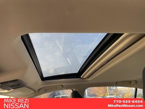 New 2025 Nissan Altima 2.5 SL image 12