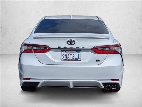 Used 2023 Toyota Camry SE FWD image 7