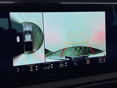 Certified 2024 GMC Sierra 3500 AT4 w/ AT4 Premium Plus Package image 18