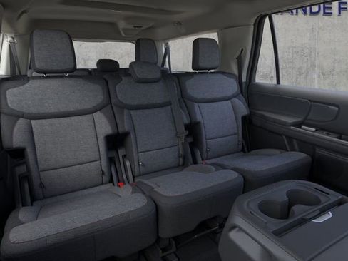 New 2025 Ford Expedition Max Active RWD image 12