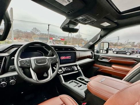 Used 2025 GMC Sierra 2500 Denali Ultimate image 29