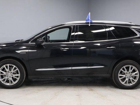 Used 2023 Buick Enclave Essence w/ Experience Buick Package image 9