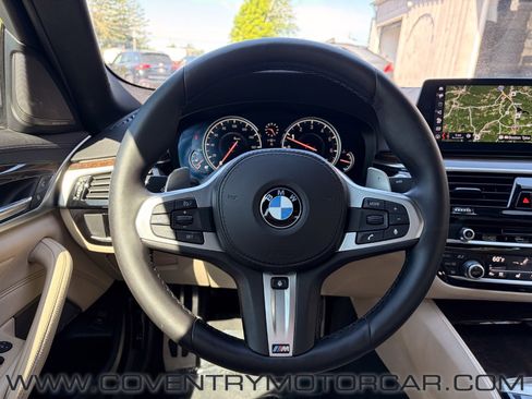 Used 2018 BMW M550i xDrive AWD/4WD image 26