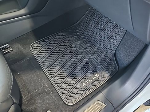 New 2026 Volkswagen Atlas Cross Sport SEL image 14