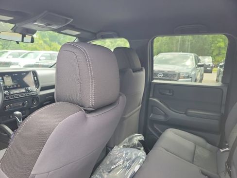 New 2026 Nissan Frontier SV w/ Tow Package AWD/4WD image 9